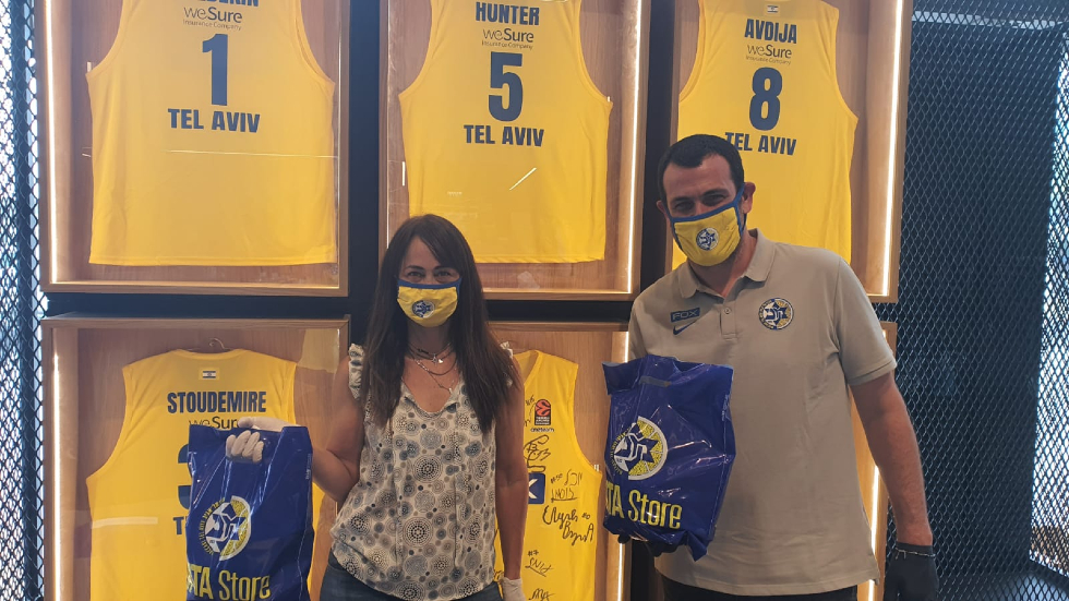 משמחים את ילדי “גדולים מהחיים”