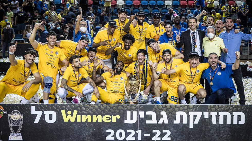 יאניס: “שמחים, אבל עכשיו מתחילה העונה”