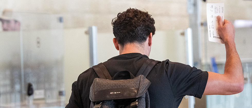 “הלב של כולנו עם משפחות החטופים”