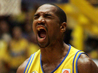 Derrick Sharp